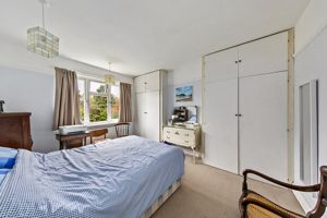 Bedroom- click for photo gallery